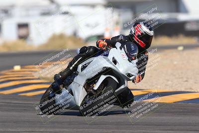 media/Jan-14-2024-SoCal Trackdays (Sun) [[2e55ec21a6]]/Turn 16 Set 2 (1125am)/